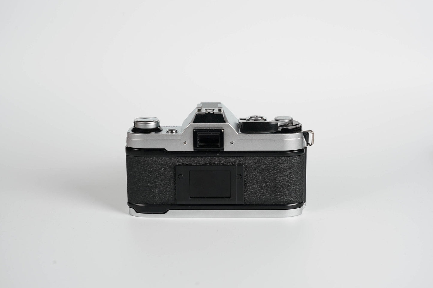 Canon AE-1 | FD 50mm f1.8 Lens