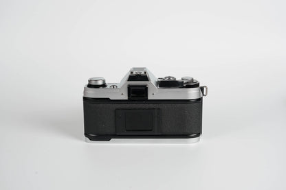 Canon AE-1 | FD 50mm f1.8 Lens