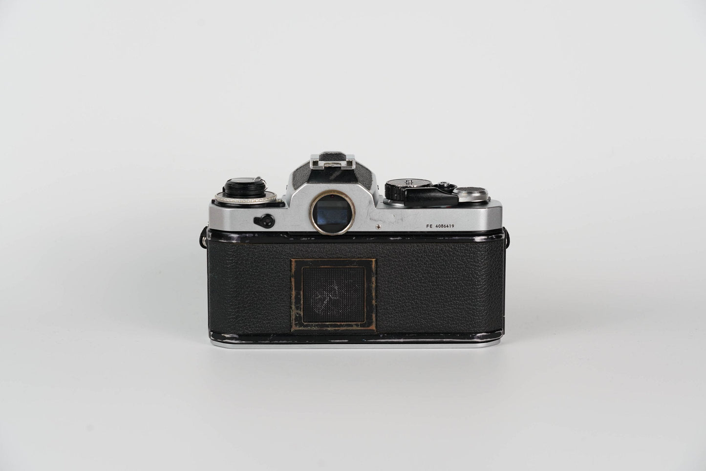 Nikon FE | Nikkor AI 24mm f2.8