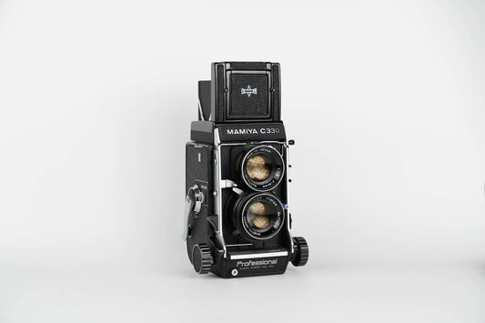 Mamiya C330 Professional | Sekor 80mm f2.8 (Blue Dot)
