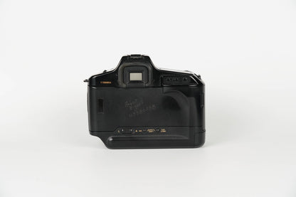 Canon T90 | FD 50mm f1.8