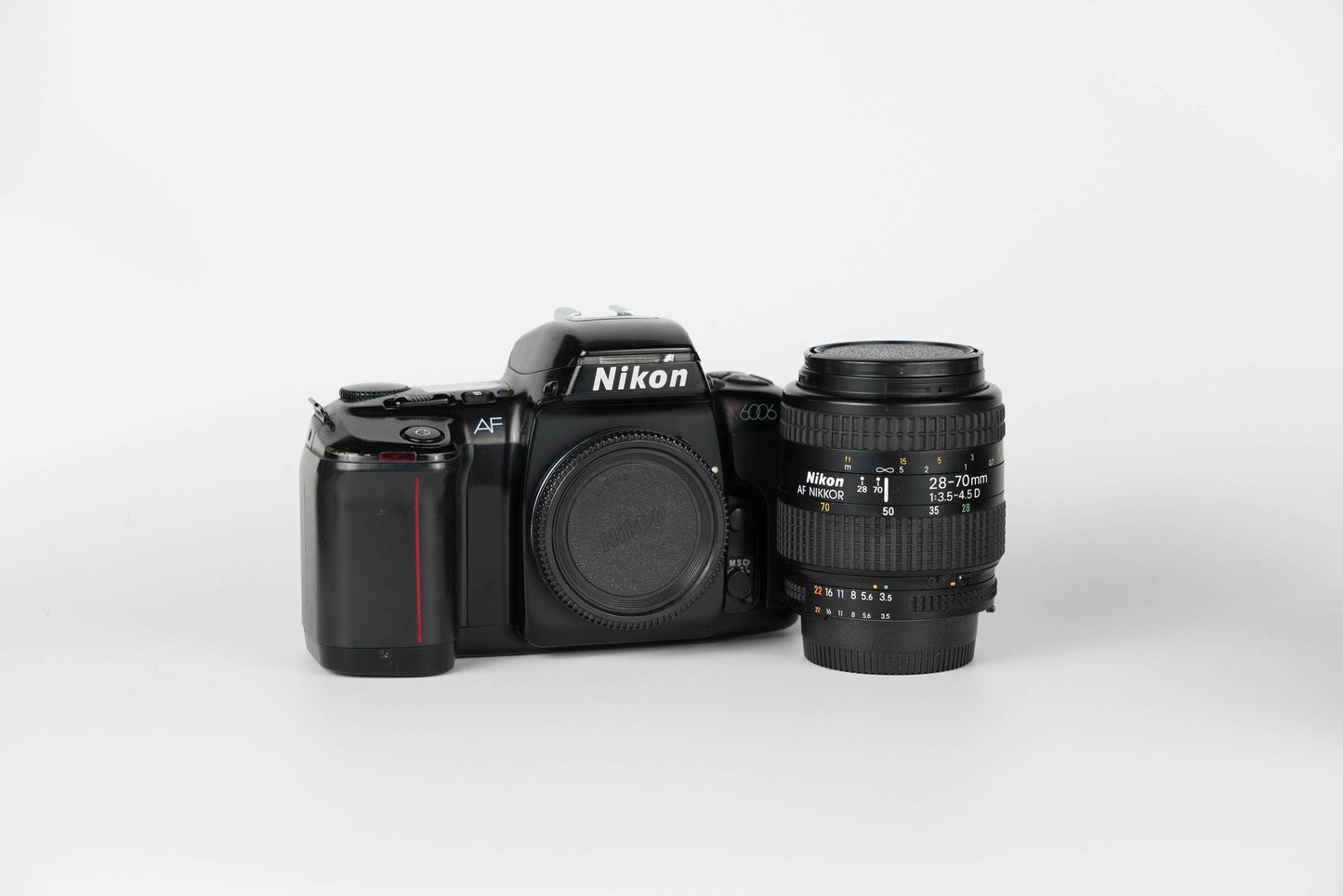 Nikon n6006 (F-601) | AF 28-70mm f3.5-4.5D