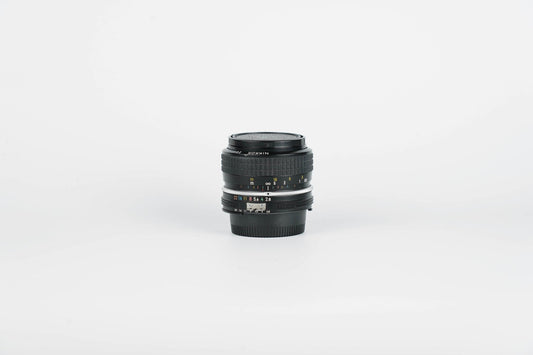 Nikon AI Nikkor 28mm f2.8