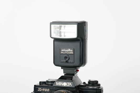 Minolta Auto 25 w/ Case