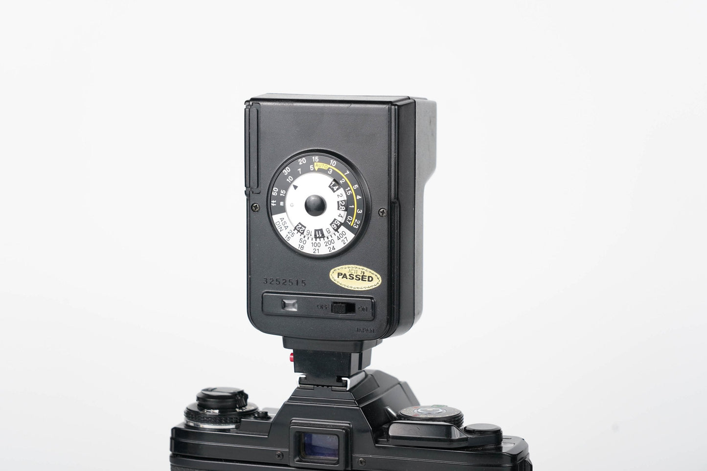 Minolta Auto 25 w/ Case